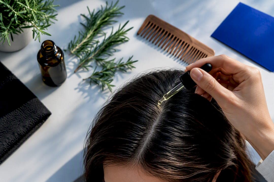 Remedios naturales para la alopecia: qué respalda la ciencia