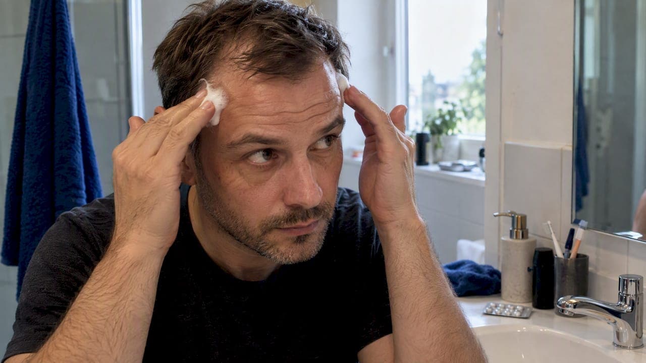 Haarausfall gleichzeitig behandeln: So kombinieren Sie Therapien richtig