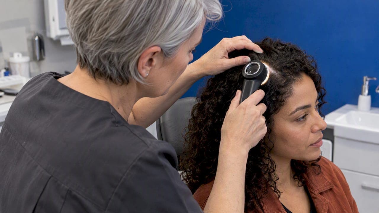 La importancia del análisis de cabello: qué revela y cuándo hacerlo